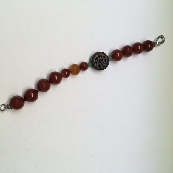 Jade and Agate Tibetan Design Bracelet - Picture 4 of 5